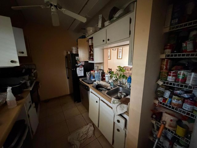 906 SW 9th Street Circle 207, Boca Raton, FL 33486