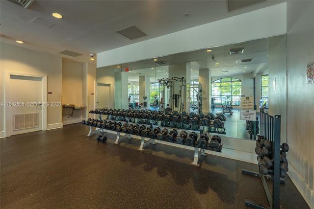 610 W Las Olas Blvd 1614N, Fort Lauderdale, FL 33312