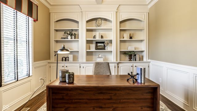 13227 Frogmore Street, Carmel, IN 46032