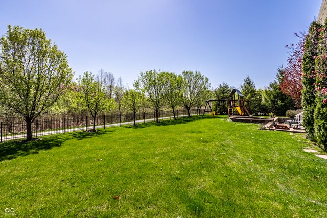 13227 Frogmore Street, Carmel, IN 46032