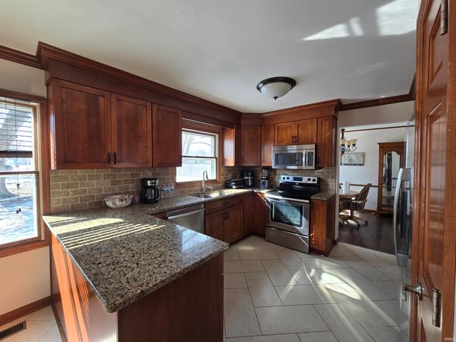 3613 CANDY Lane, Kokomo, IN 46902