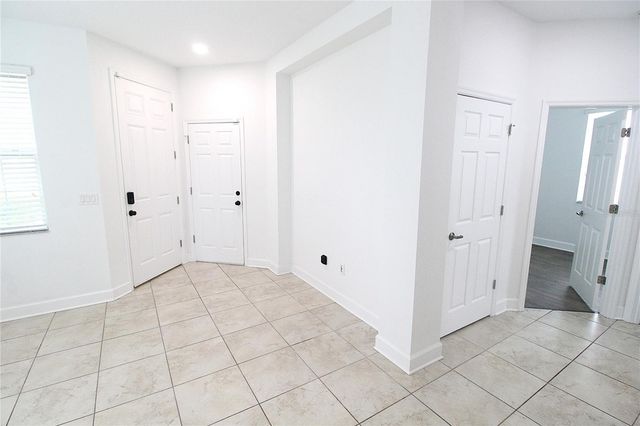 8424 NANDINA DRIVE, Sarasota, FL 34240