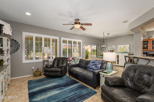 16816 W PALISADE TRAIL Lane, Surprise, AZ 85387