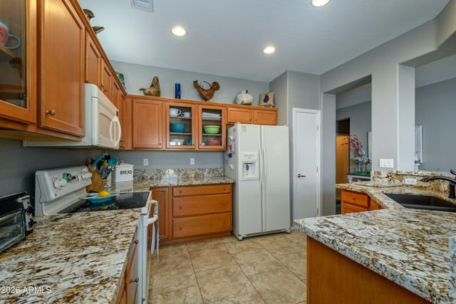 16816 W PALISADE TRAIL Lane, Surprise, AZ 85387