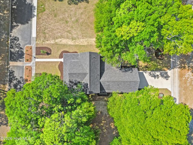 9275 Rivendell Place SW, Calabash, NC 28467