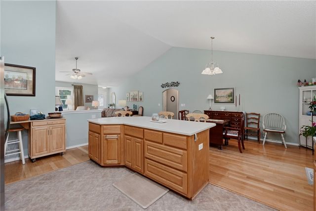 1 Bacton Lane, Bella Vista, AR 72714