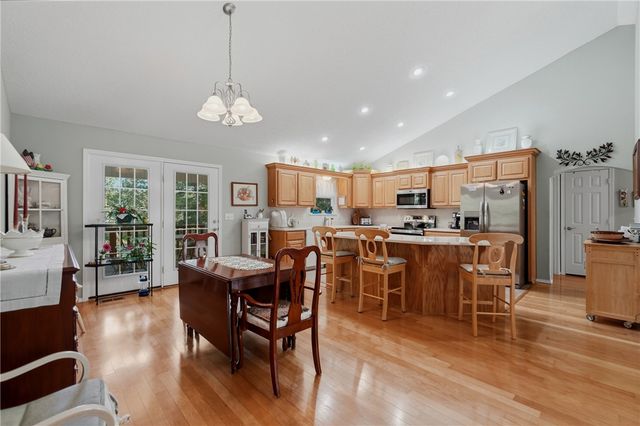 1 Bacton Lane, Bella Vista, AR 72714