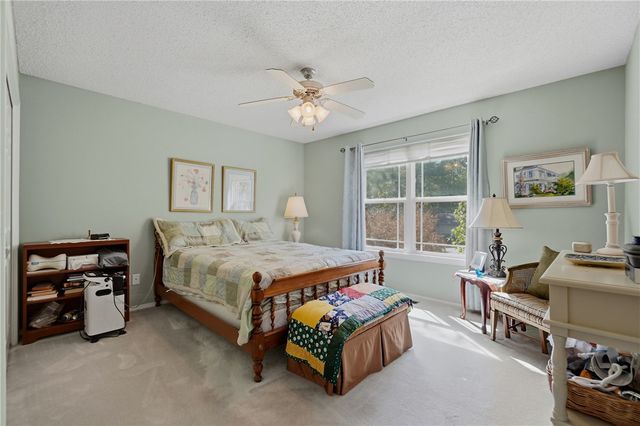 1 Bacton Lane, Bella Vista, AR 72714