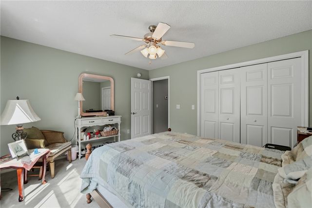 1 Bacton Lane, Bella Vista, AR 72714