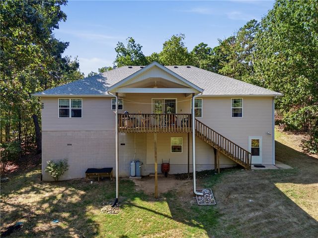 1 Bacton Lane, Bella Vista, AR 72714
