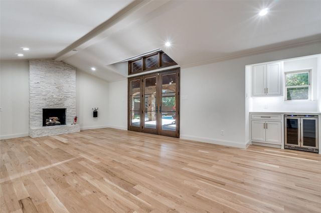 4426 Laren Lane, Dallas, TX 75244