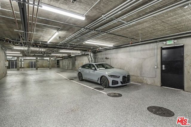 212 Bay Street 102, Santa Monica, CA 90405