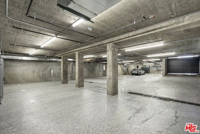 212 Bay Street 102, Santa Monica, CA 90405