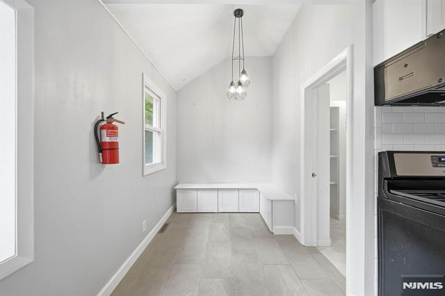 312 Lakeview Drive, Newton, NJ 07860