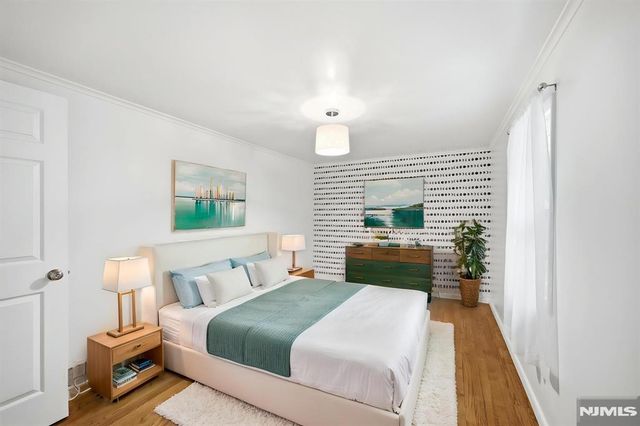 312 Lakeview Drive, Newton, NJ 07860