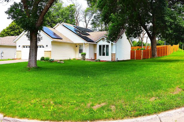 9179 Janero Avenue S, Cottage Grove, MN 55016