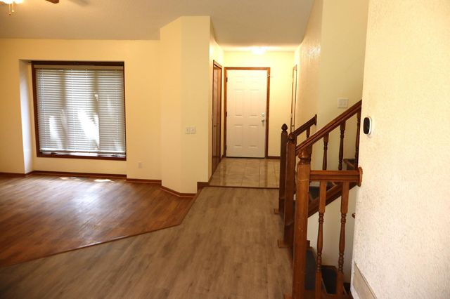 9179 Janero Avenue S, Cottage Grove, MN 55016