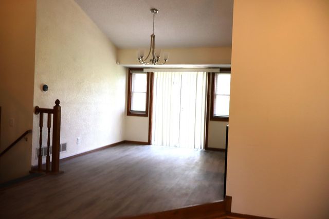 9179 Janero Avenue S, Cottage Grove, MN 55016