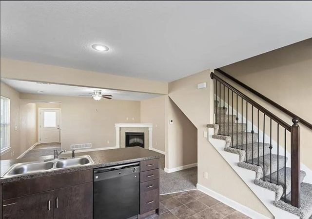 254 Pointe Lane, Raymore, MO 64083