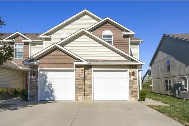 254 Pointe Lane, Raymore, MO 64083