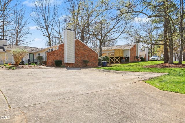 5917 Westcreek Place, Raleigh, NC 27606