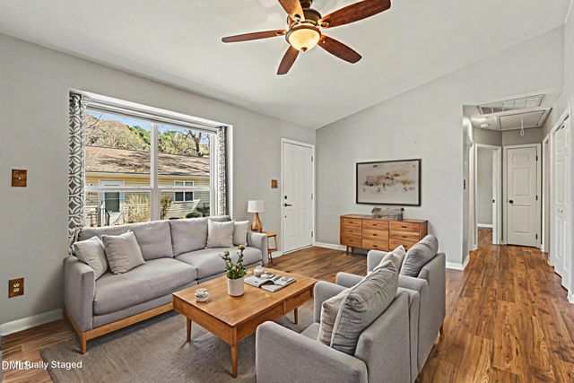 5917 Westcreek Place, Raleigh, NC 27606