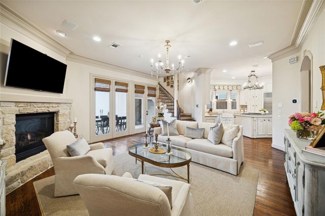 3815 Marquette Street, Houston, TX 77005