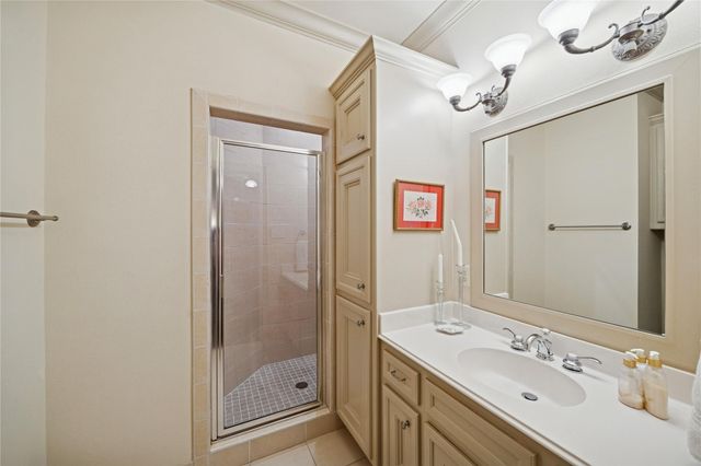 3815 Marquette Street, Houston, TX 77005