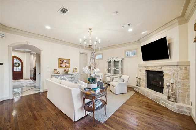 3815 Marquette Street, Houston, TX 77005