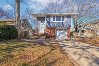 3 Healy Street, Huntington, NY 11743