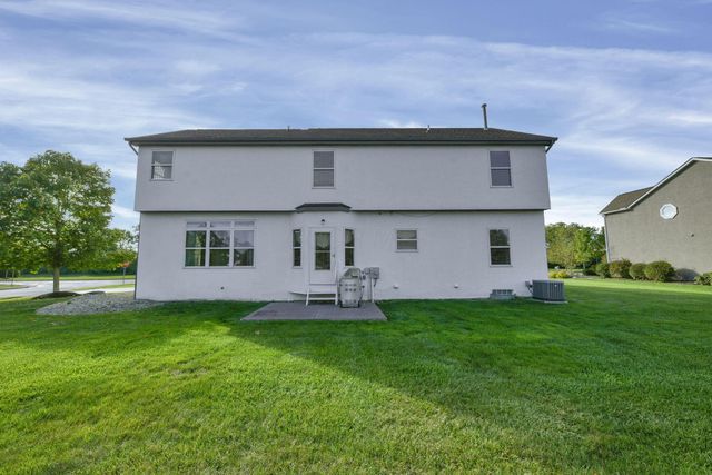 6110 Parkmeadow Lane, Hilliard, OH 43026