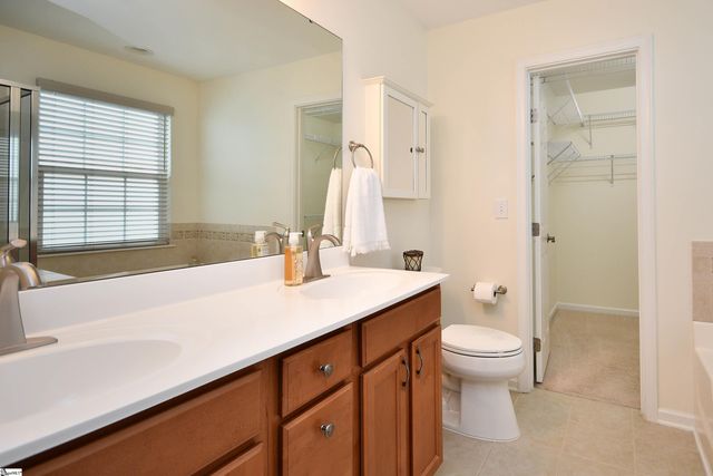 7 Kenton Finch Court, Simpsonville, SC 29681