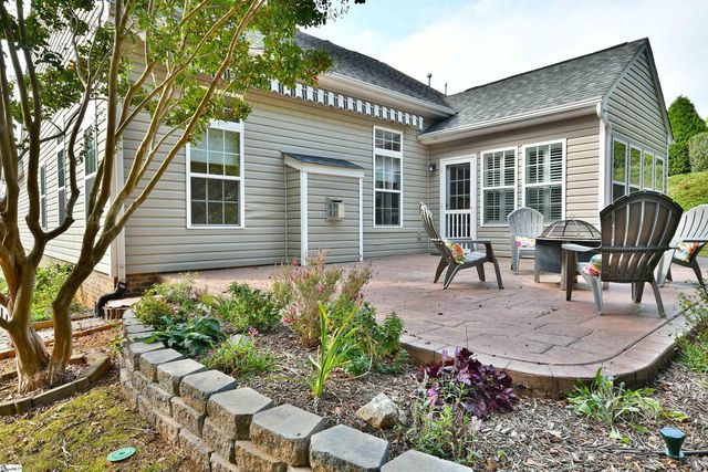 7 Kenton Finch Court, Simpsonville, SC 29681