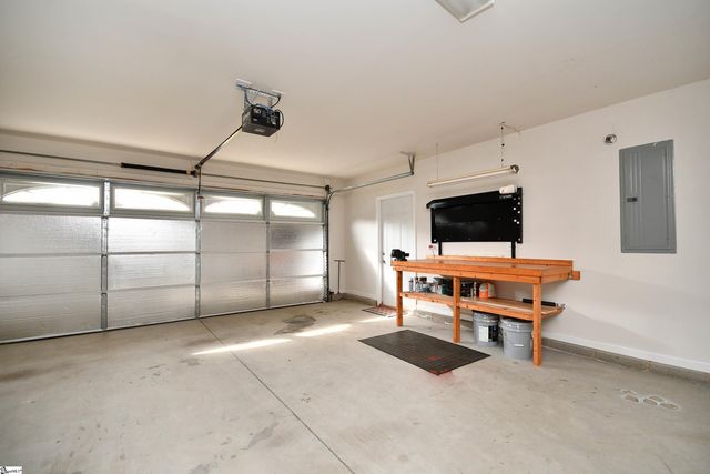 7 Kenton Finch Court, Simpsonville, SC 29681