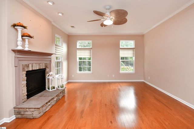 7 Kenton Finch Court, Simpsonville, SC 29681