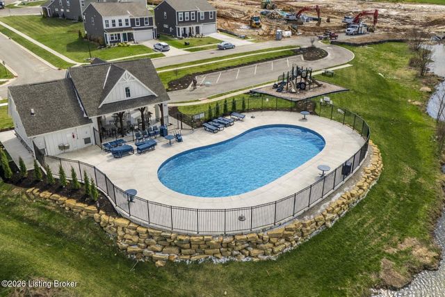 103 Wildflower Ct, Mt Washington, KY 40047