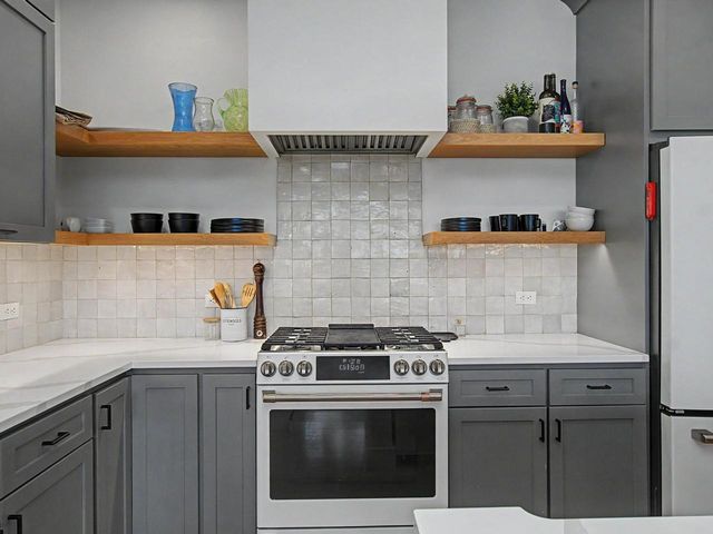 60 Winooski Falls Way Unit 1412, Winooski, VT 05404