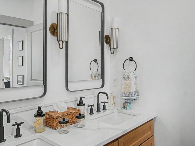 60 Winooski Falls Way Unit 1412, Winooski, VT 05404
