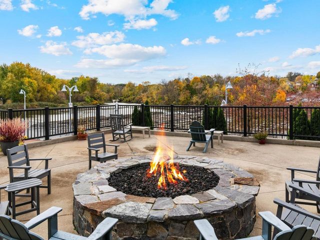 60 Winooski Falls Way Unit 1412, Winooski, VT 05404