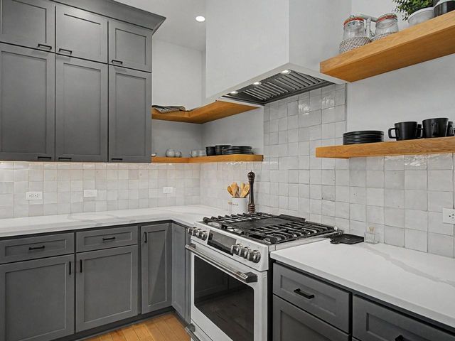 60 Winooski Falls Way Unit 1412, Winooski, VT 05404