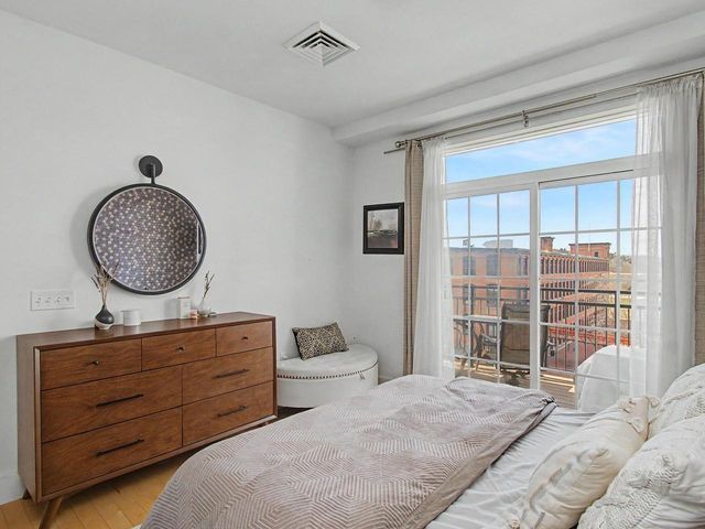 60 Winooski Falls Way Unit 1412, Winooski, VT 05404