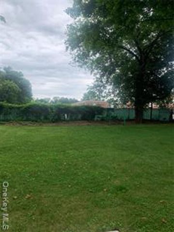 14 Edmunds Lane B, Pine Bush, NY 12566