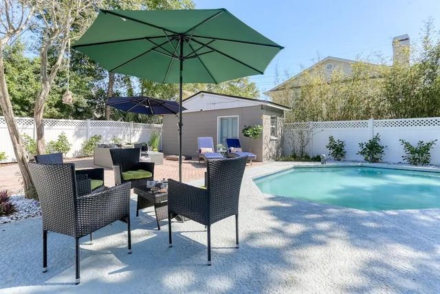 4014 W PALMIRA AVENUE, Tampa, FL 33629