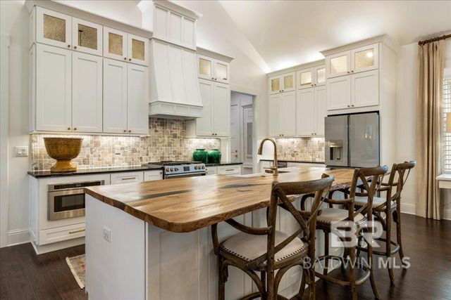 1250 Dorado Way, Gulf Shores, AL 36542