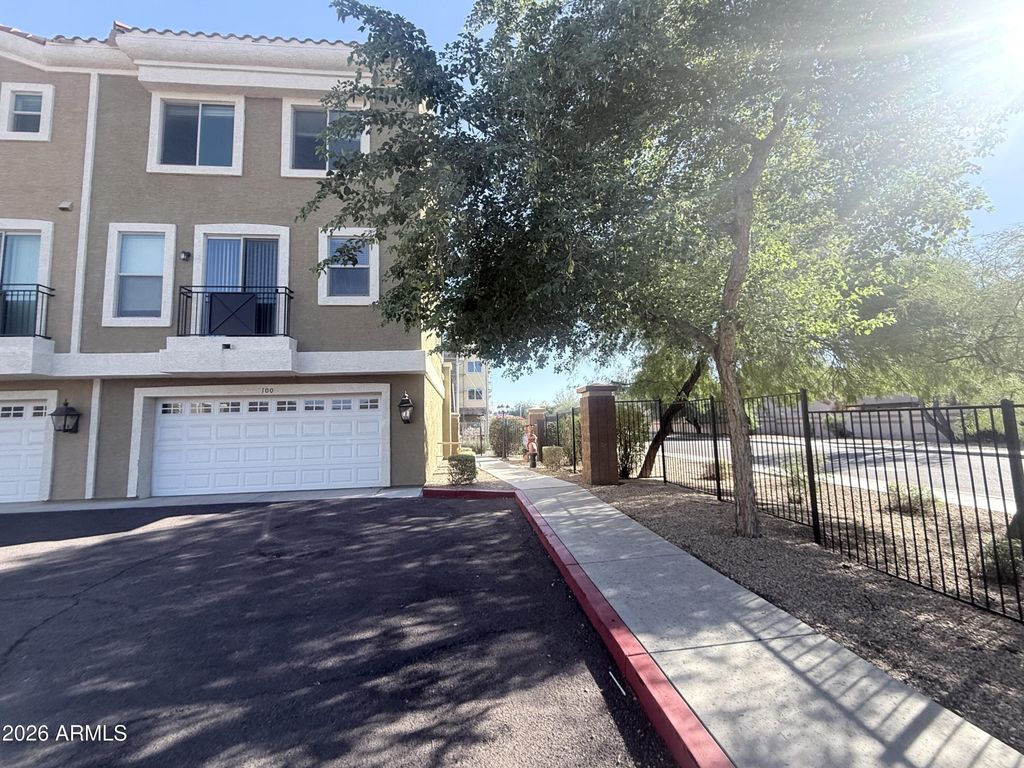 22125 N 29TH Avenue 100, Phoenix, AZ 85027 — exterior
