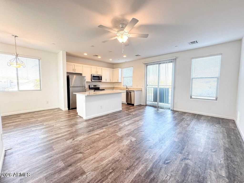 22125 N 29TH Avenue 100, Phoenix, AZ 85027 — photo 5