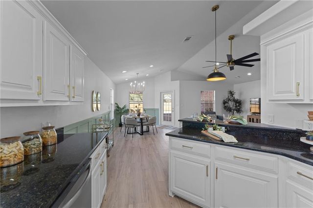 22620 Nana E Loop, Silverhill, AL 36576