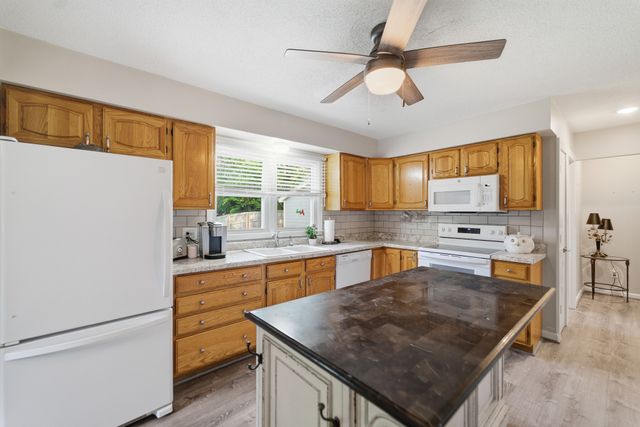 3035 SW 39th Street, Des Moines, IA 50321