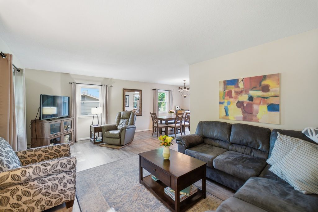 3035 SW 39th Street, Des Moines, IA 50321