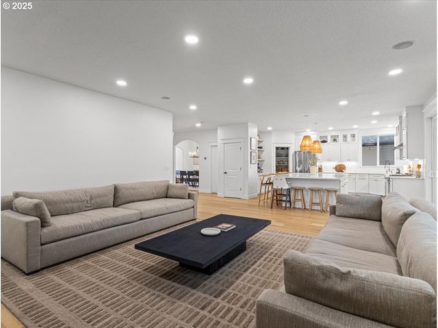 10300 Ne 95TH Ave, Vancouver, WA 98662